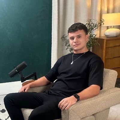 calebrebelo_